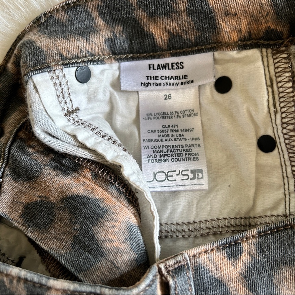 Joe’s Jeans, The Charlie, Leopard Print, Size 26 - Picture 8 of 11